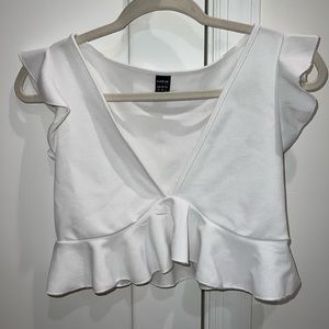 V-neck ruffle trim crop top